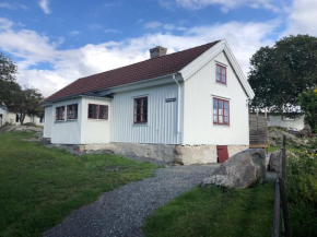 Idyllic and charming summer house on Styrso, Styrsö
